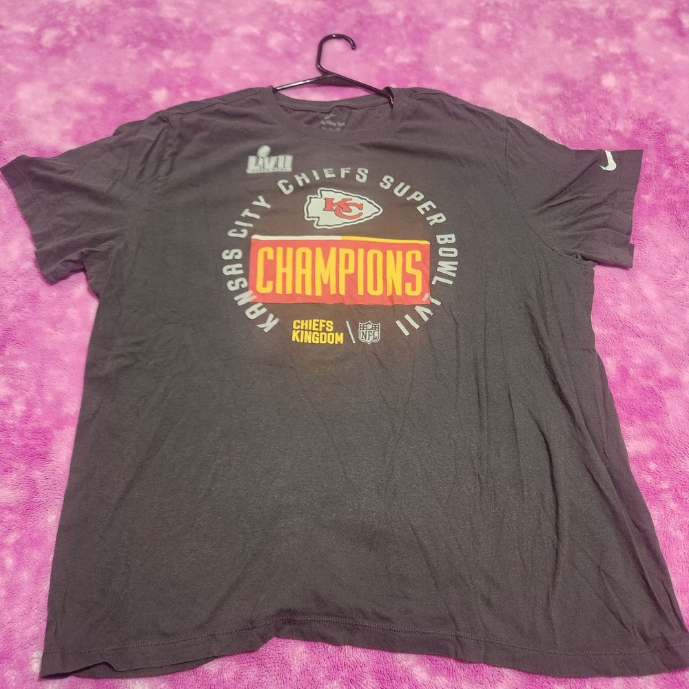 Nike Super Bowl LVII Champions Kansas City Chiefs Shirt Men's XXL Gray NFL‎ Tee
